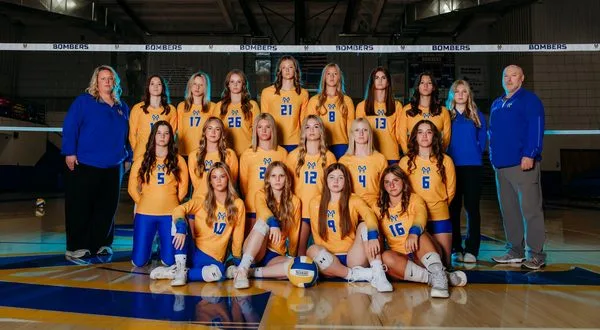 wireready_09-24-2024-11-08-04_00119_2024mhhsvolleyballteam