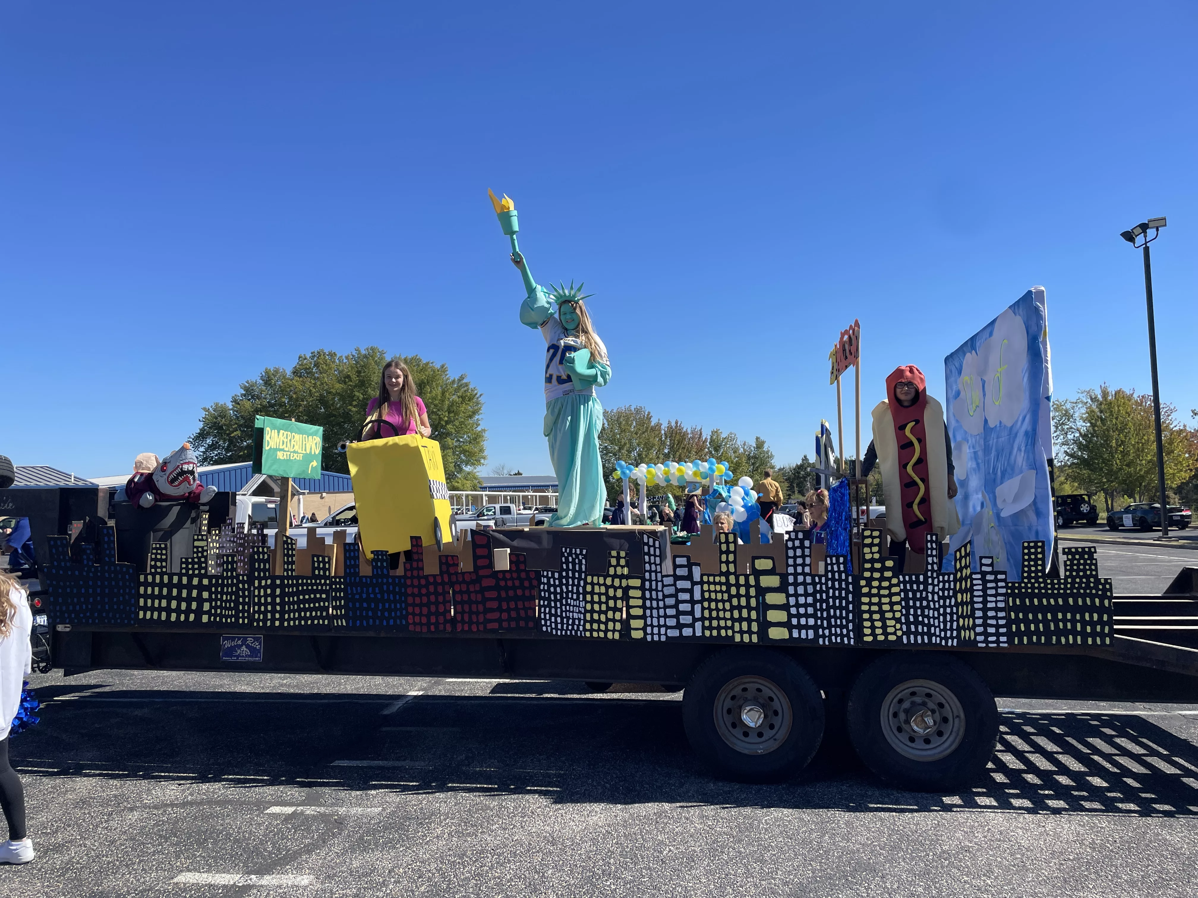 senior-float