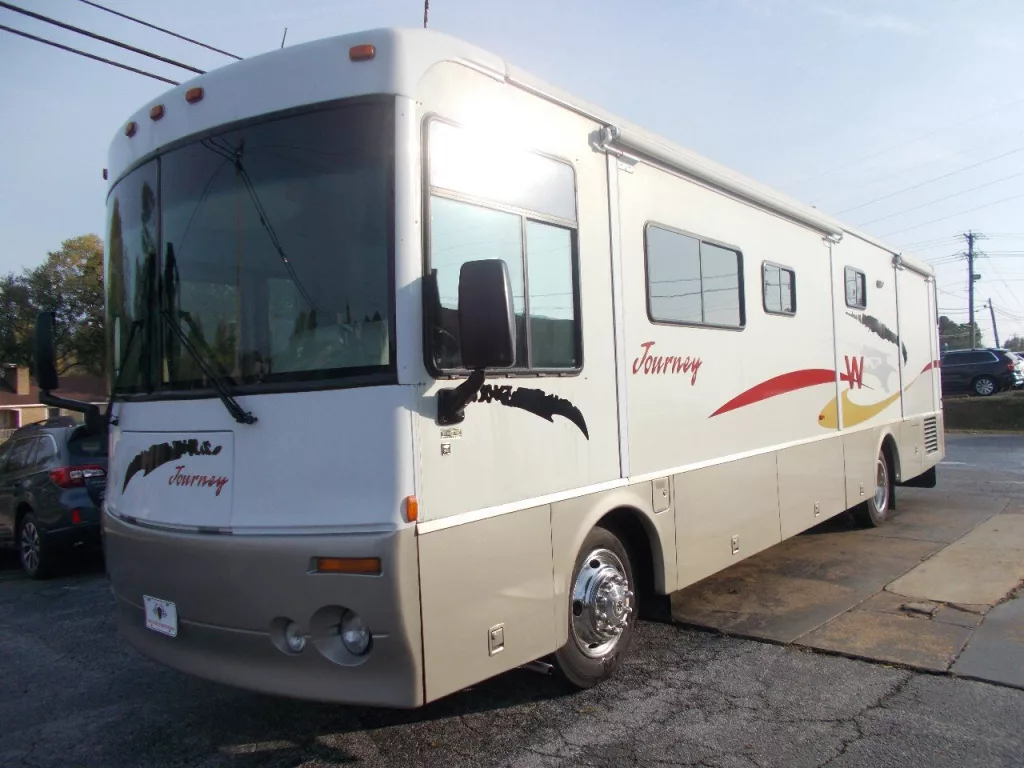 2002 Winnebago Journey 38ft KTLO 2002 Winnebago Journey 38ft KTLO