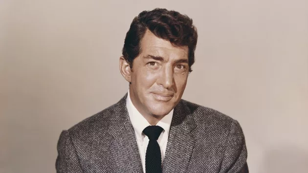 getty_deanmartin_112024929584