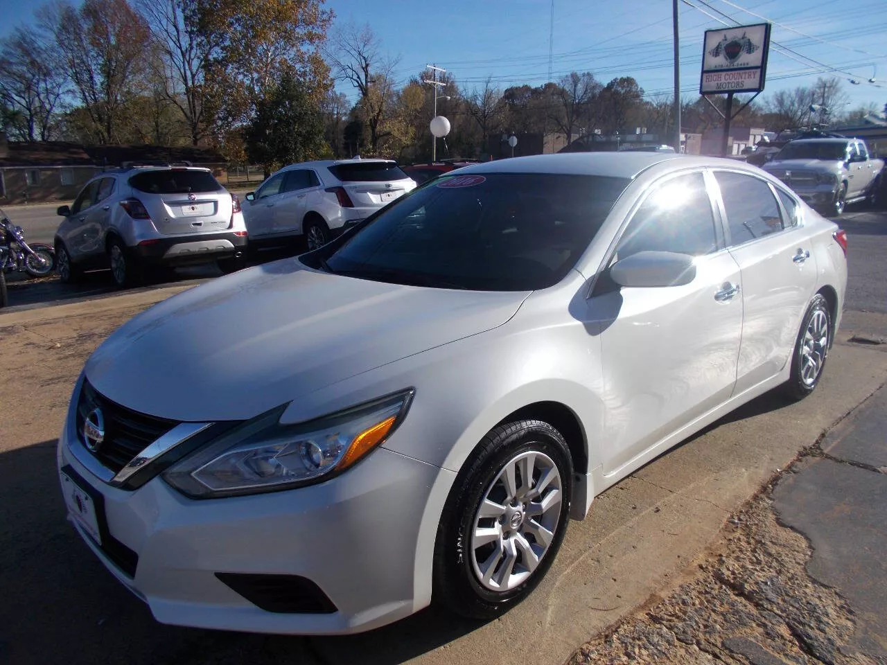 2016-nissan-altima-2-5-s-4dr-sedan