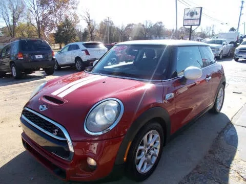 2017-mini-hardtop-2-door-cooper-s-2dr-hatchback