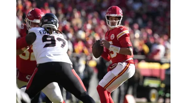 wireready_12-22-2024-06-50-04_00064_patrickmahomes122124