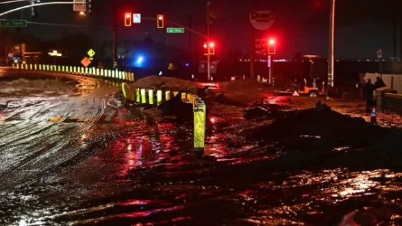 getty_losangelesrain_021425932374