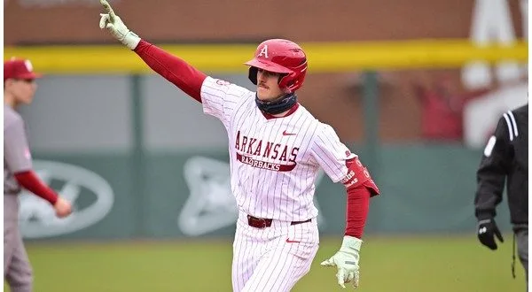 wireready_02-16-2025-12-54-03_00162_arkansasbaseball21525