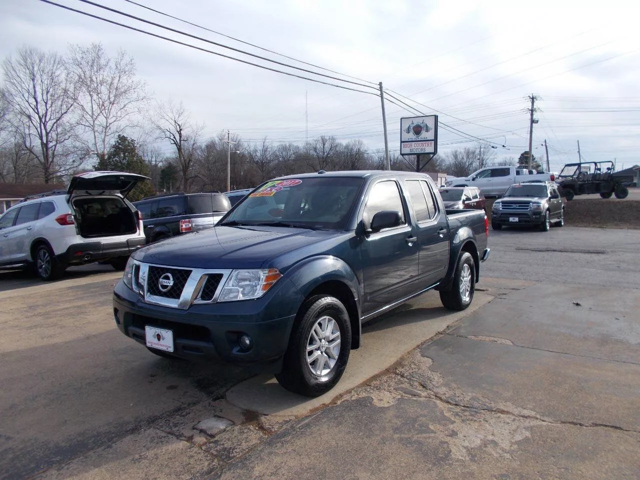 2017-nissan-frontier-sv-4dr-crew-cab-5-ft-sb-5a