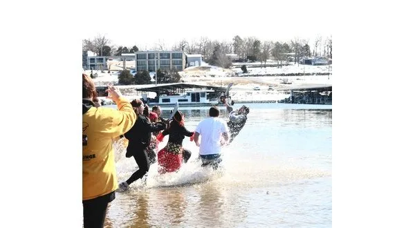 wireready_02-27-2025-11-14-03_00093_polarplungesplash
