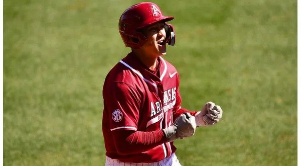 wireready_03-06-2025-10-14-03_00053_arkansasbaseball3525