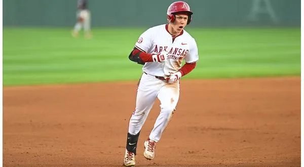 wireready_04-09-2025-04-54-03_00015_arkansasbaseball4825