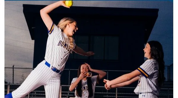 wireready_04-11-2025-11-32-27_00052_mhsoftball41125