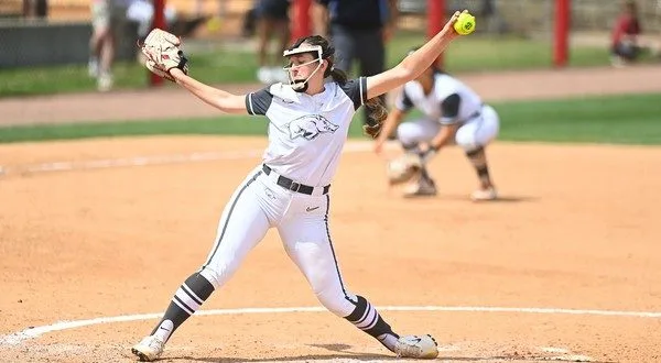 wireready_04-14-2025-01-44-03_00026_arkansassoftball41325