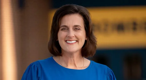 wireready_04-17-2025-10-16-03_00014_allysondeweyheadshot2