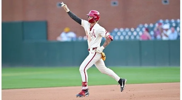 wireready_04-24-2025-10-30-13_00228_razorbacks042325