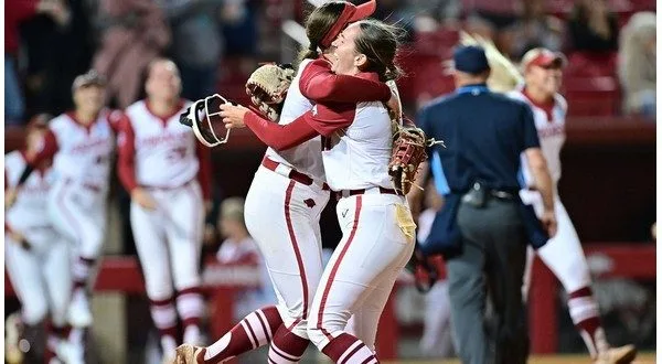 wireready_05-19-2025-11-24-04_00141_razorbacks051925