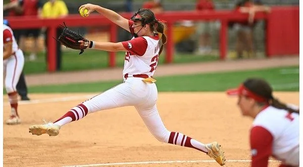 wireready_05-24-2025-11-36-04_00191_hogssoftball052425
