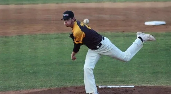 wireready_05-27-2025-11-18-04_00432_lockeroombaseball