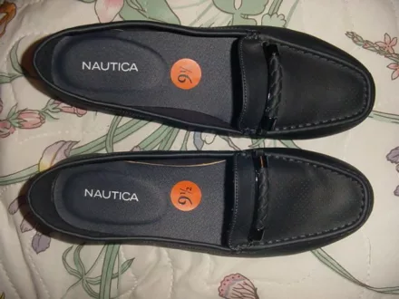 2-nautica-name-brand-shoes-siz-9-5-45-value