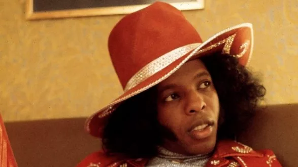 getty_slystone_060925168844