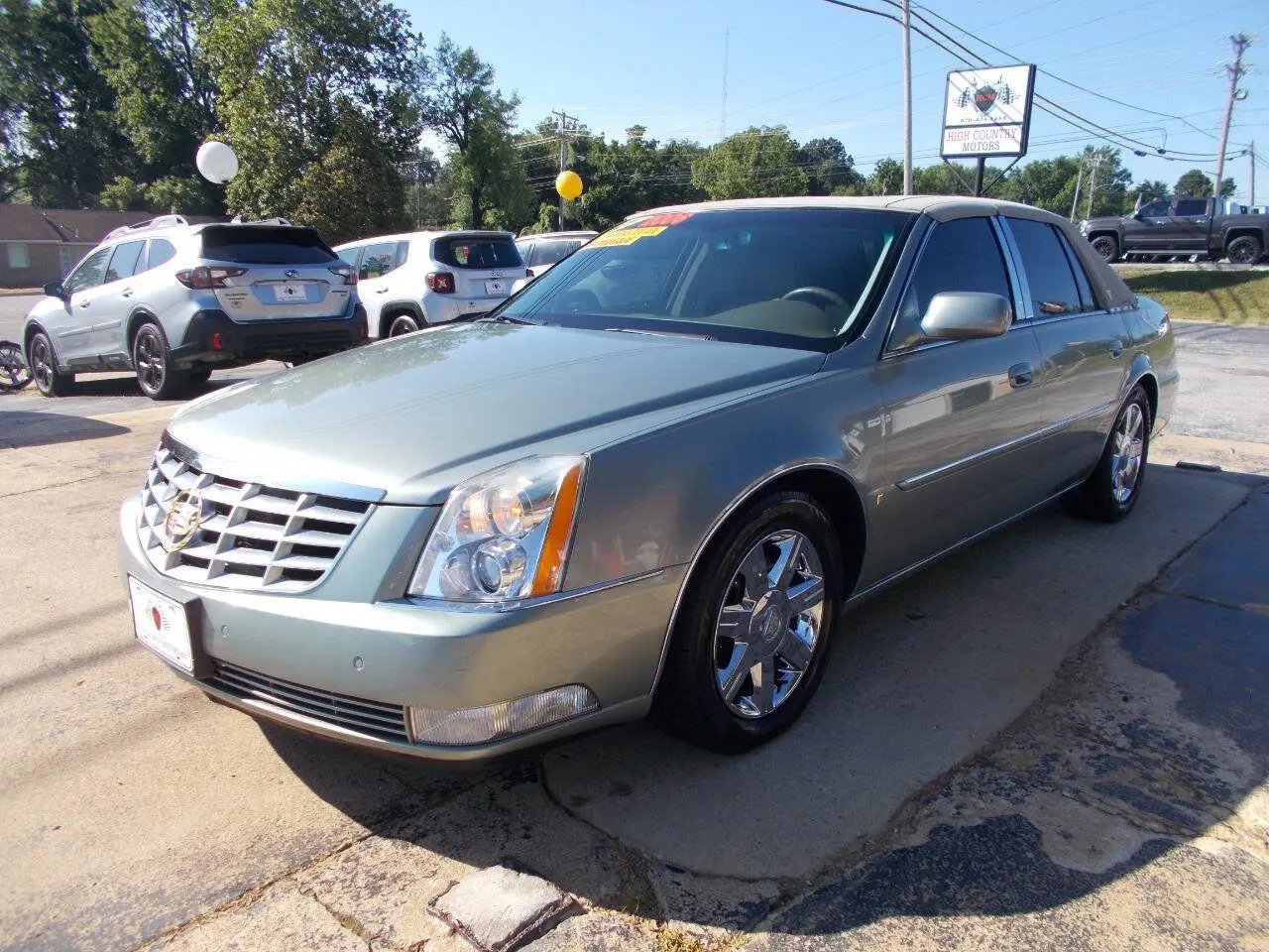 2006-cadillac-dts-luxury-i-4dr-sedan