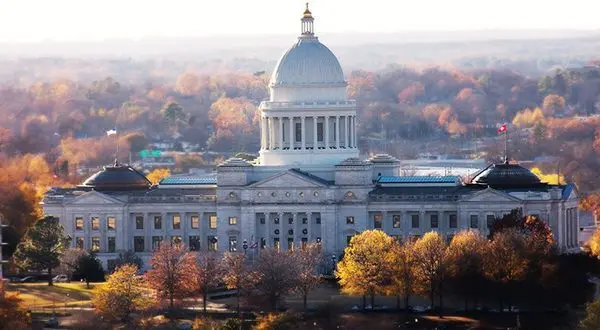 wireready_08-27-2025-11-56-04_02493_arkansasstatecapitol
