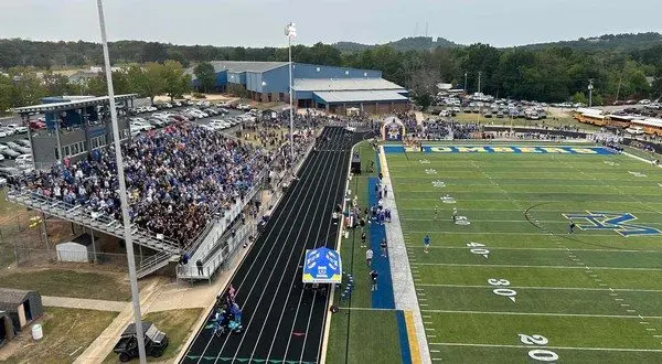 bomberfootball090525