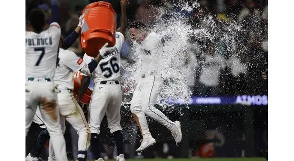 wireready_09-11-2025-10-44-04_02955_mariners091125