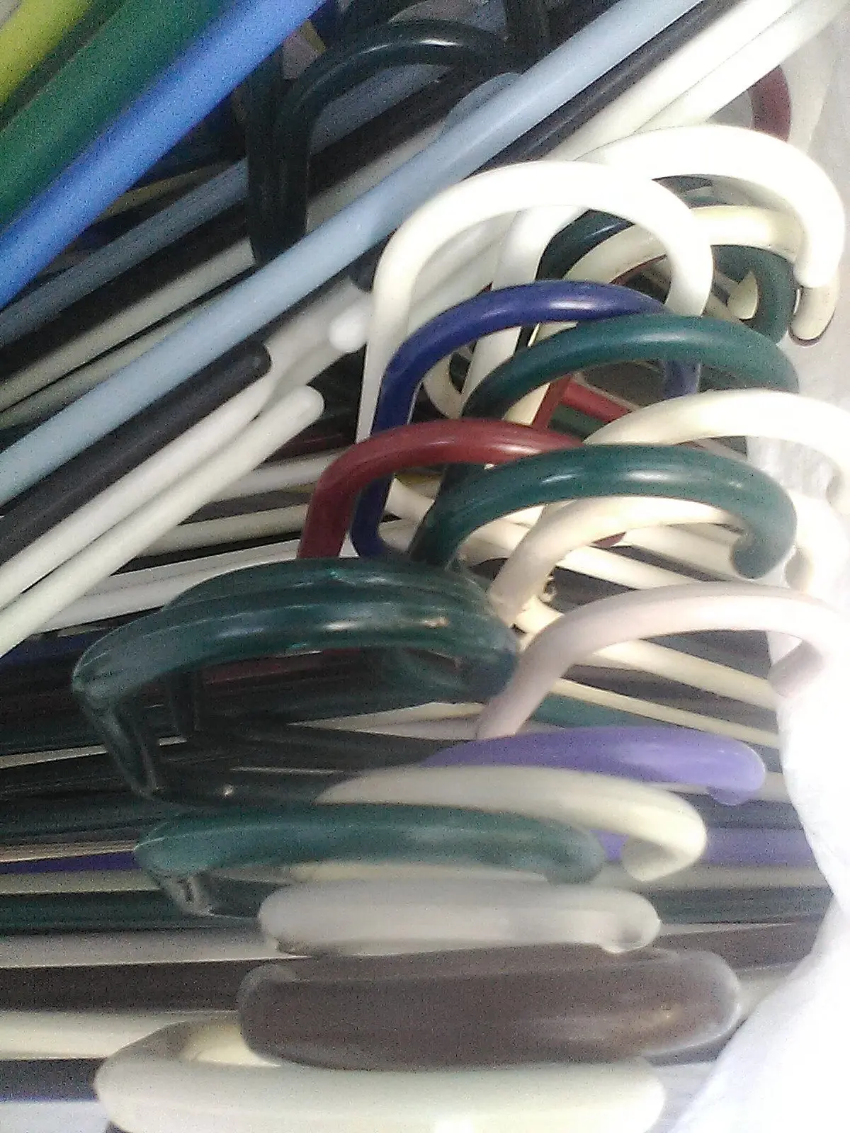 15-big-bag-clothes-hangers15