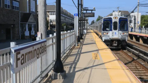 news_lirr_91525271927