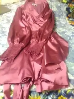 25-pink-satin-dress-40