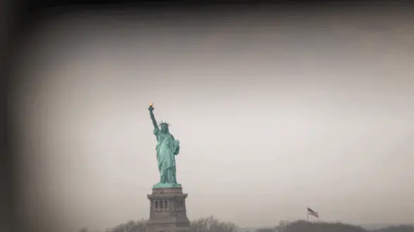 getty_statueofliberty_10125639410