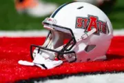 wireready_10-04-2025-10-44-09_03033_redwolveshelmet2