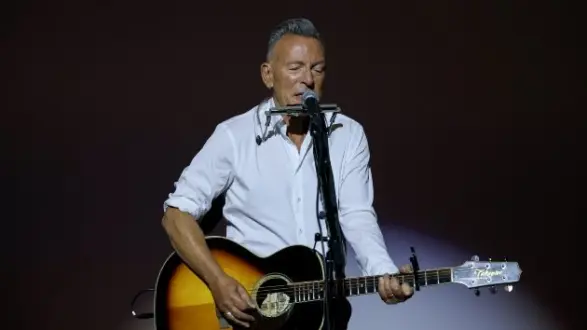 m_springsteenafi_102325455964