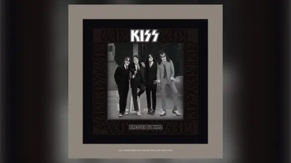 m_kissdressedtokill_102825554958