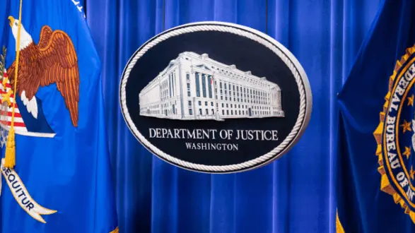 getty_dojlogo_12125_0895111