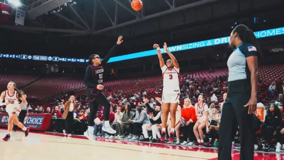 wireready_12-08-2025-12-50-16_03113_razorbackswbb120825