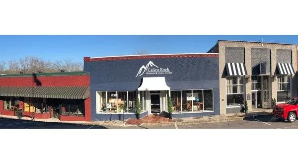 wireready_12-11-2025-11-21-04_05219_calicorockmuseum3