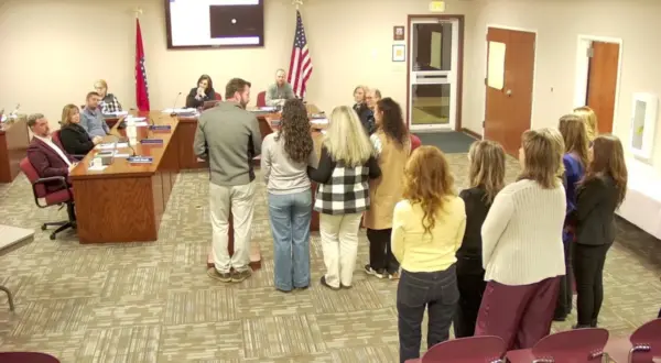 wireready_12-19-2025-11-10-05_05377_schoolboard121825