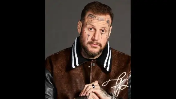 m_jellyrollstarsearchheadshot_01062559088