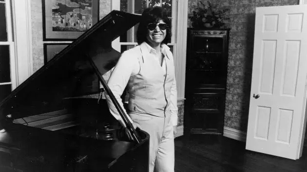 getty_ronniemilsap_012226279435