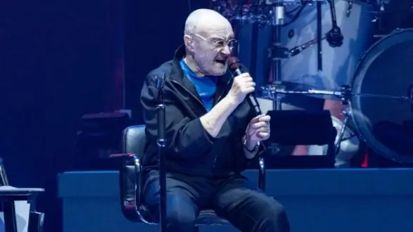 getty_philcollins2_012626616325