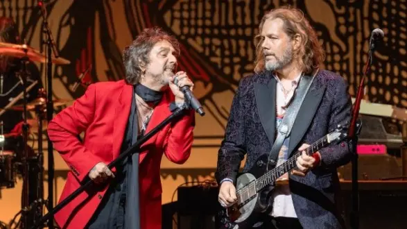 getty_blackcrowes_012826585500