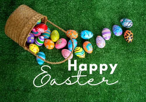 green-minimalist-happy-easter-facebook-post