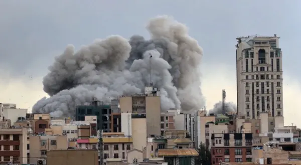 wireready_04-07-2026-11-30-07_06138_iranwarapphoto