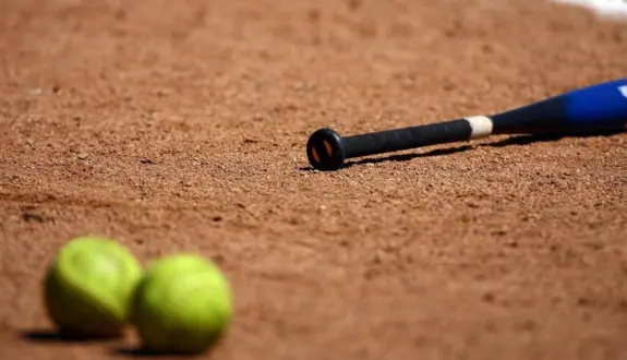 wireready_04-07-2026-13-30-15_00543_softballstock