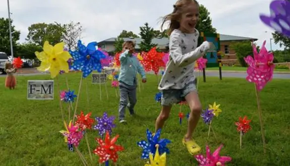 wireready_04-12-2026-10-30-21_07864_pinwheels