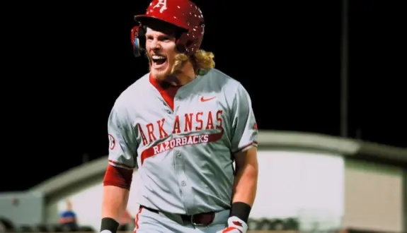 wireready_04-24-2026-11-20-06_00763_hogsbaseball042426