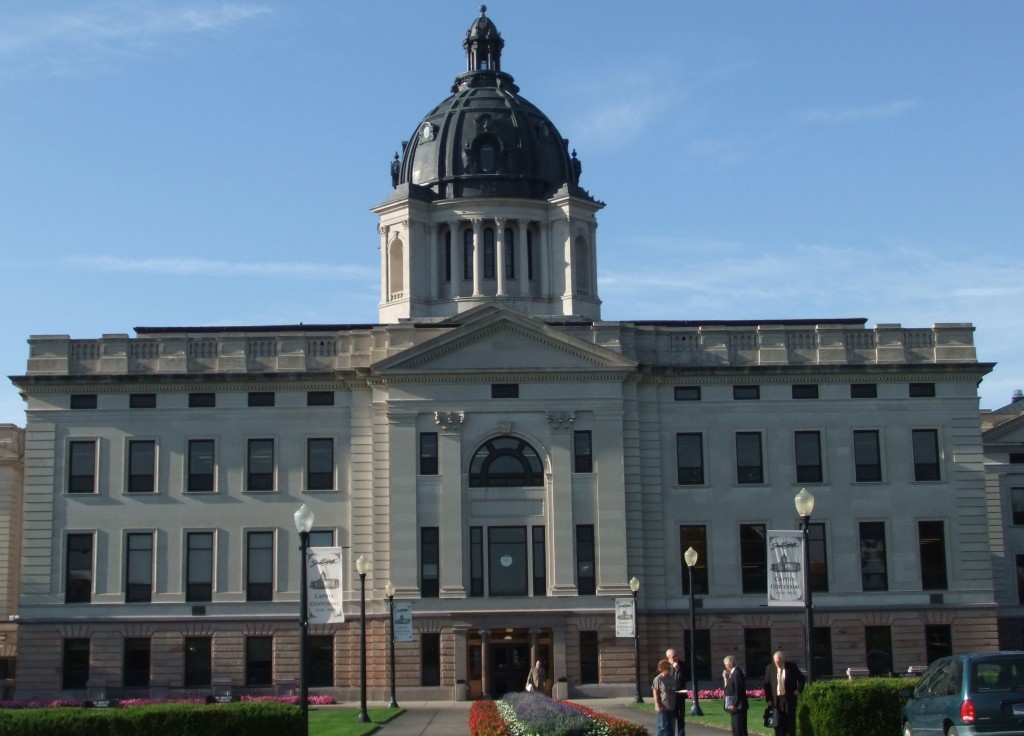 LEGISLATURE SEEKING HIGH SCHOOL STUDENTS FOR LEGISLATIVE PAGES PREFERRED APPLICATION DEADLINE OCTOBER 7 - Vimarsana News