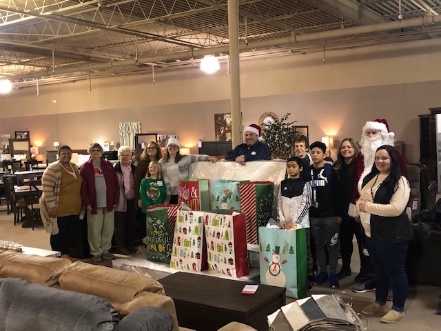 HOMES FOR THE HOLIDAYS 30 YEAR EVENT WITH SLUMBERLAND FURNITURE - Vimarsana News