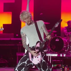 Machine Gun Kelly performs on stage at the Audacy Beach Festival. FORT LAUDERDALE^ FLORIDA - DECEMBER 4^ 2022