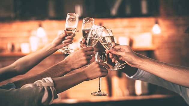 082417_thinkstock_alcohol